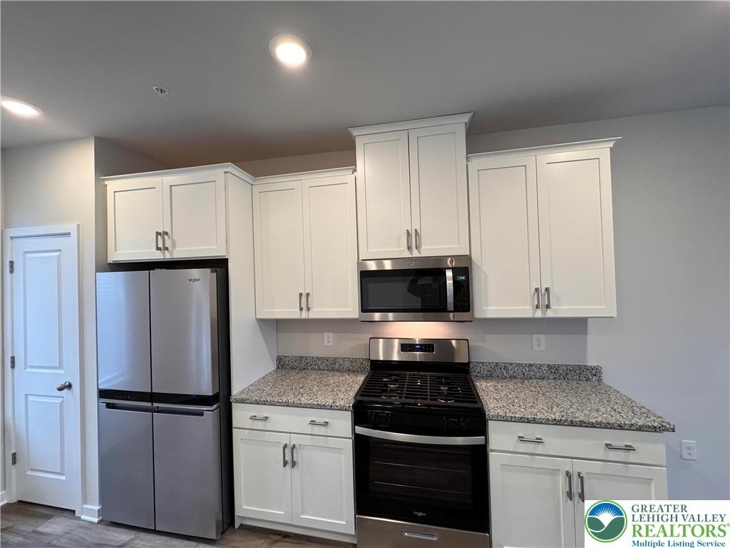 7634 Clayton Avenue - Photo 6