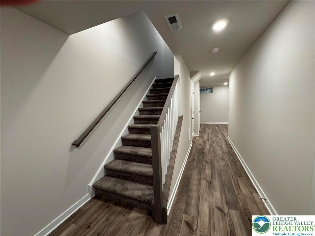 7634 Clayton Avenue - Photo 2