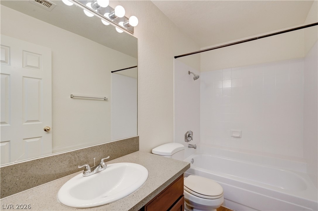 5018 S Rainbow Boulevard - Photo 12