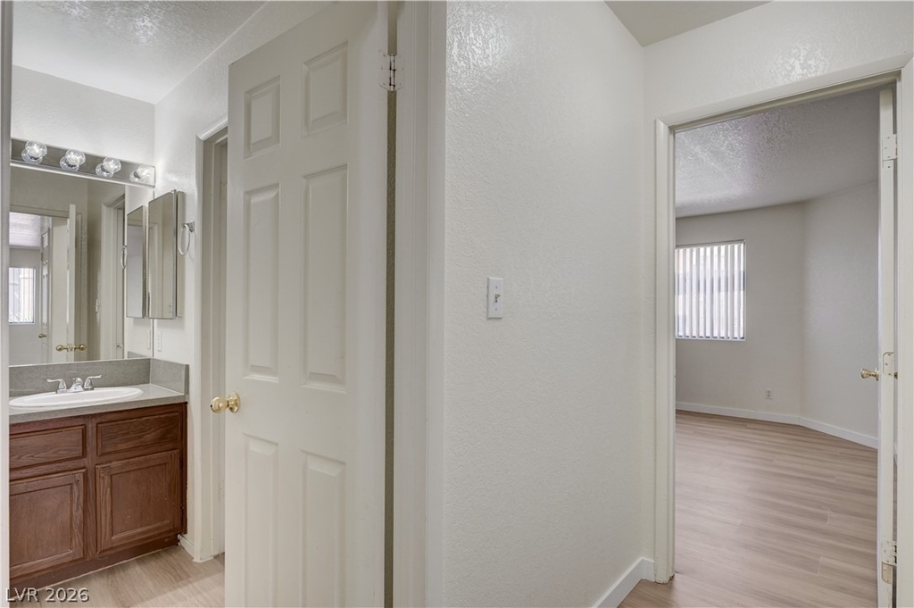 5018 S Rainbow Boulevard - Photo 13