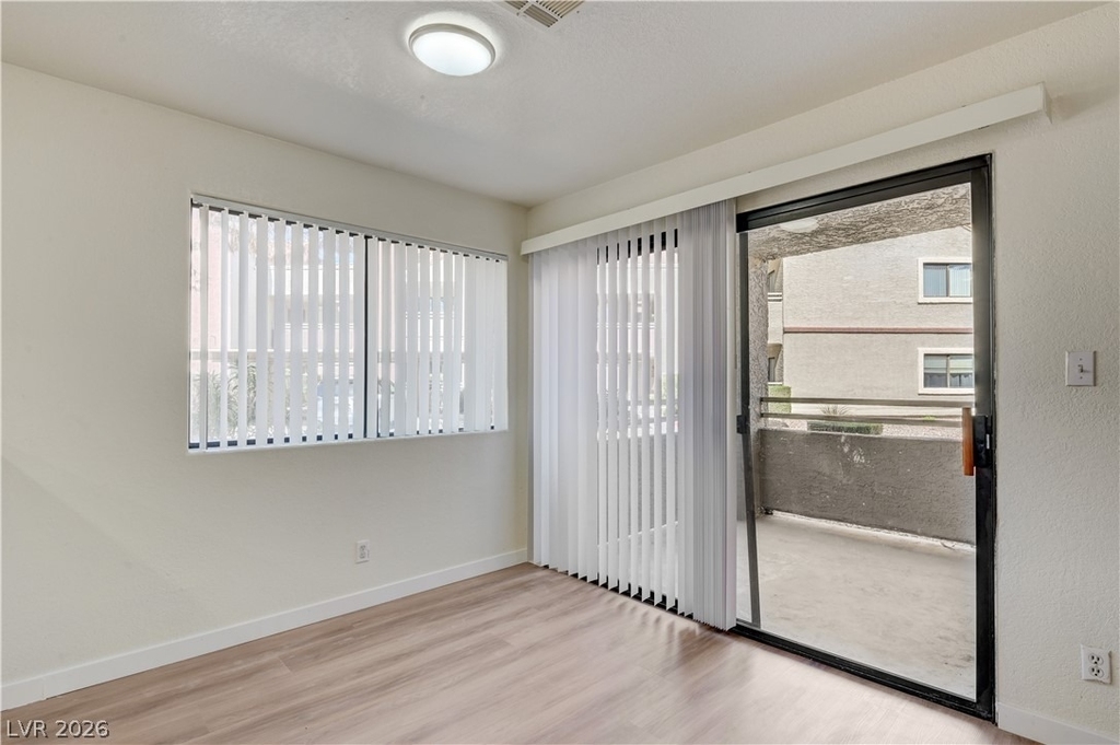 5018 S Rainbow Boulevard - Photo 24