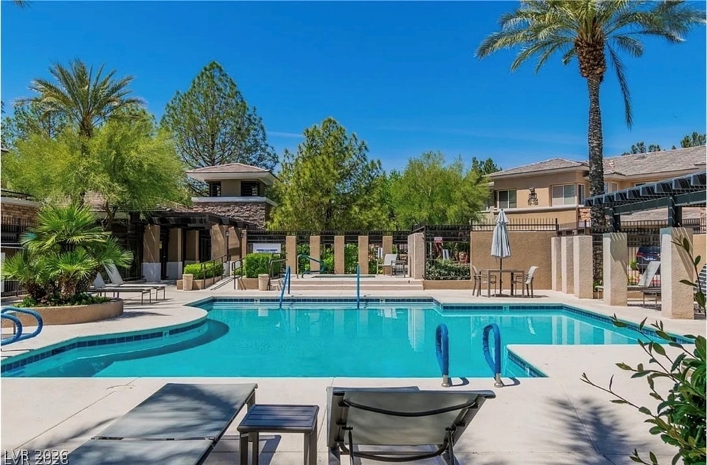 656 Peachy Canyon Circle - Photo 18
