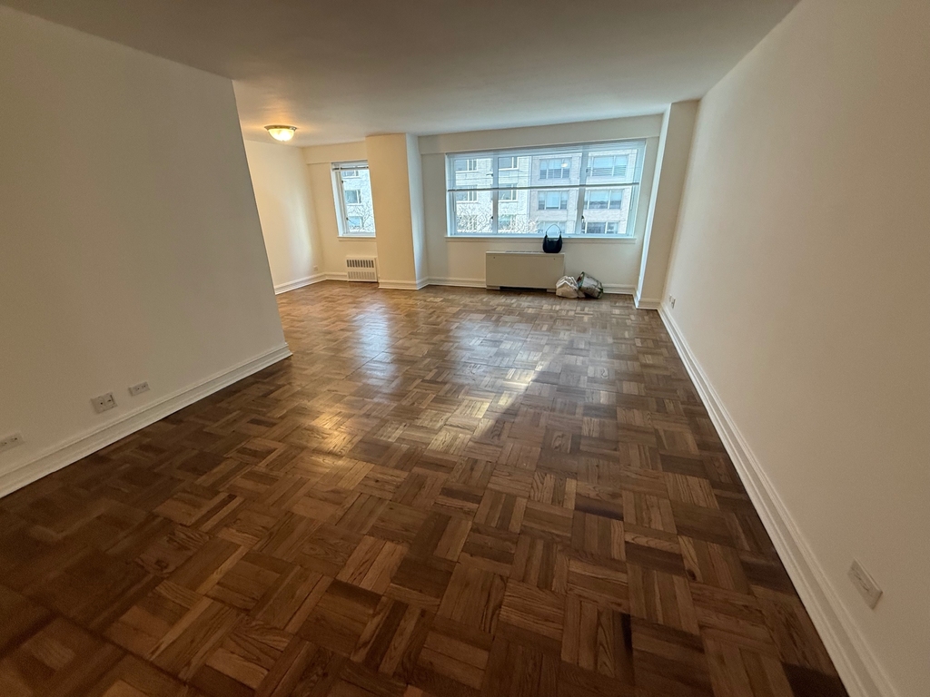 East 71st Street - Photo 1