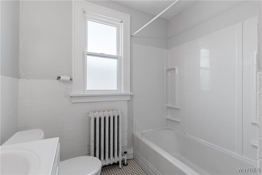71 Gerald Avenue - Photo 21