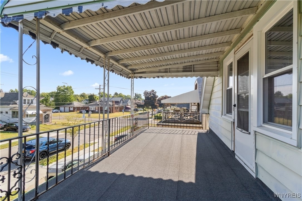 71 Gerald Avenue - Photo 1