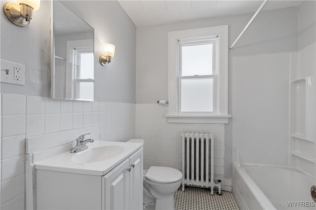 71 Gerald Avenue - Photo 16