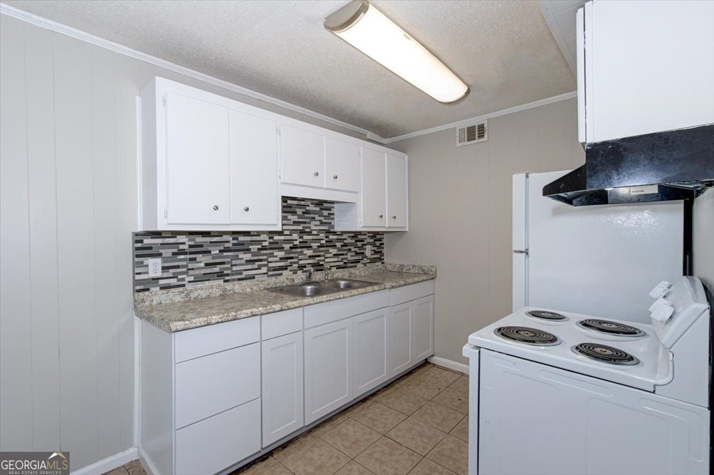 1232 12th Street - Photo 4