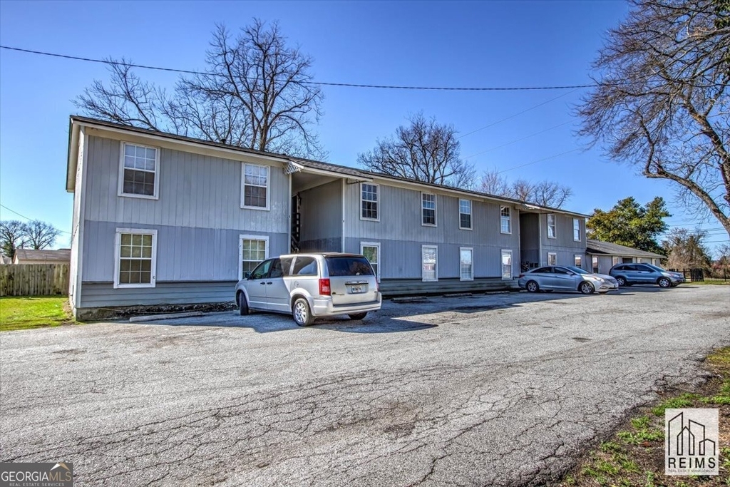 1232 12th Street - Photo 1