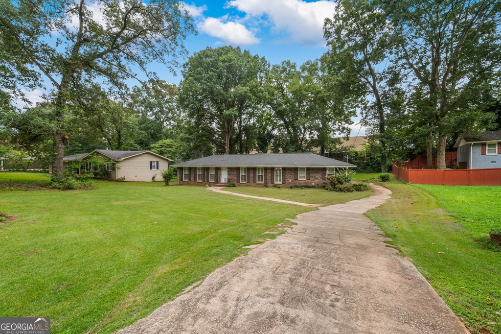 4839 Lehigh Drive - Photo 2