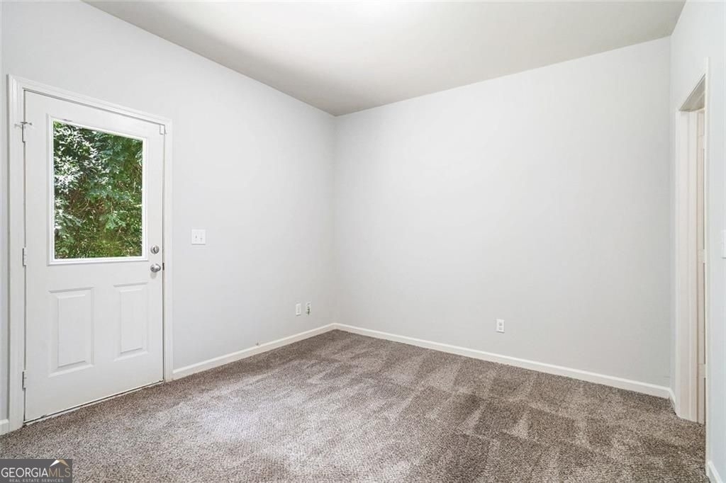 4043 Avalon Road Sw - Photo 2