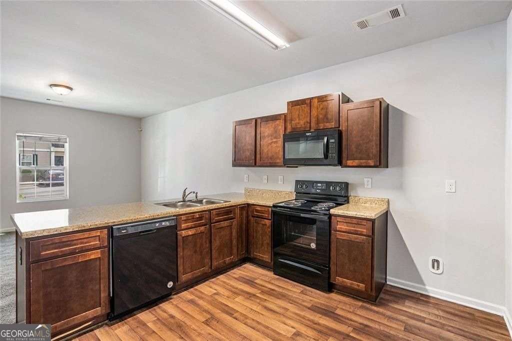 4043 Avalon Road Sw - Photo 4