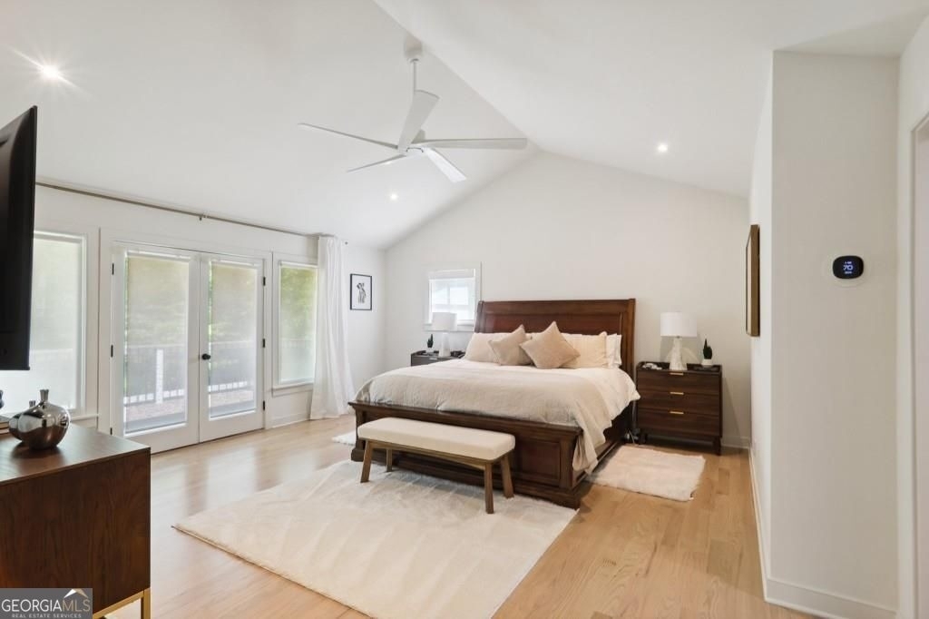 1007 Somerset Drive Nw - Photo 13
