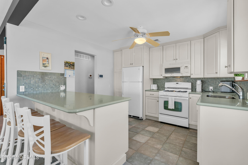 2400 Ocean Front - Photo 15
