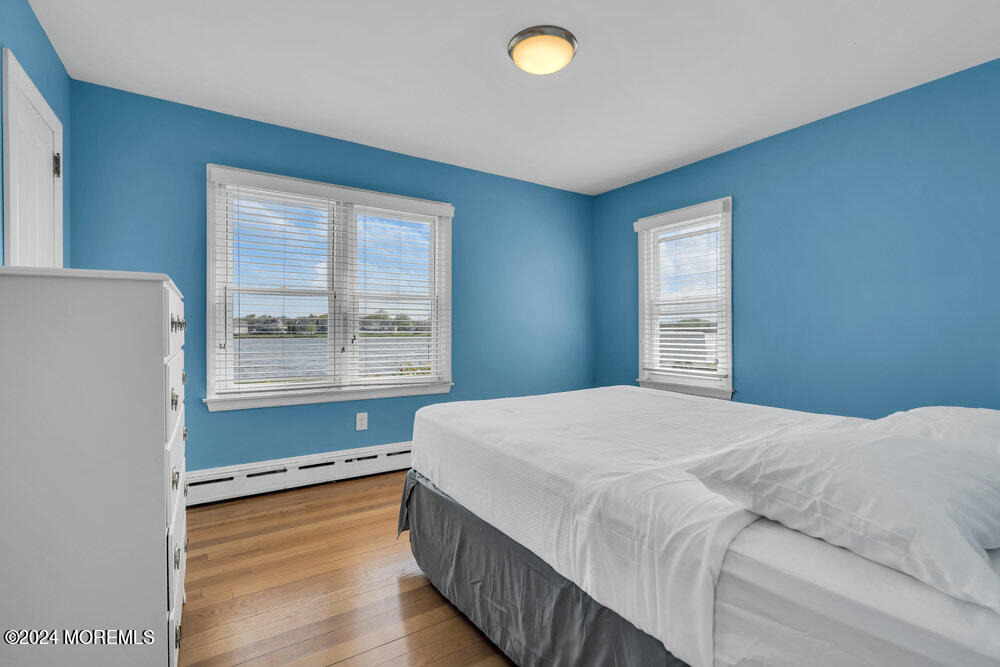 305 North Boulevard - Photo 10