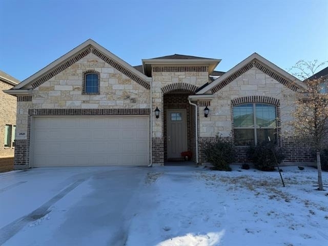 2521 Birchcrest Drive - Photo 2