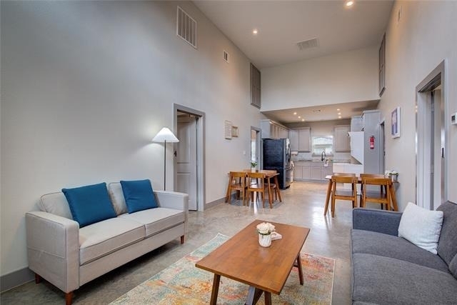600 Maple Street - Photo 3