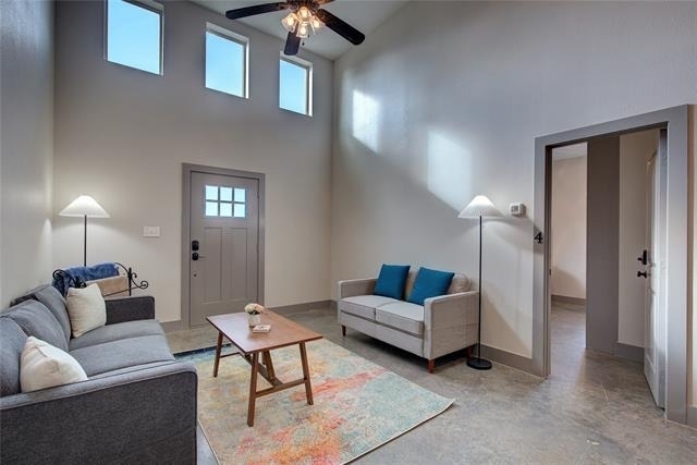 600 Maple Street - Photo 5