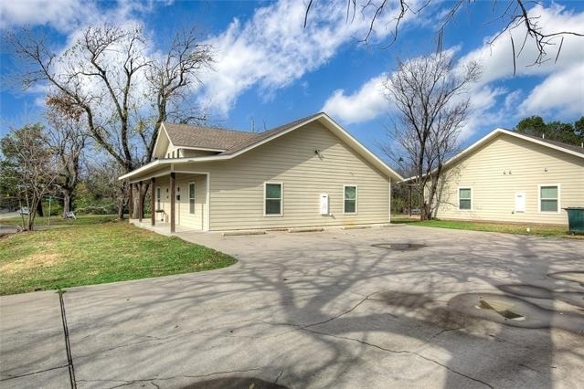 600 Maple Street - Photo 31