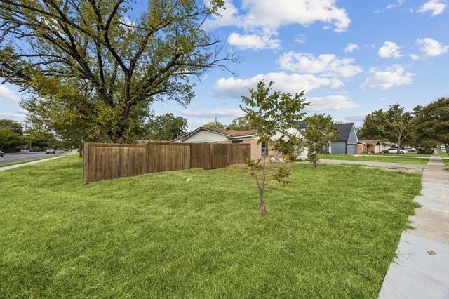2801 Clearbrook Drive - Photo 24