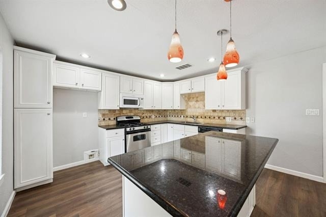 2801 Clearbrook Drive - Photo 7