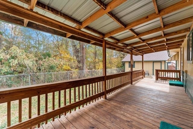 602 Legendary Lane - Photo 2