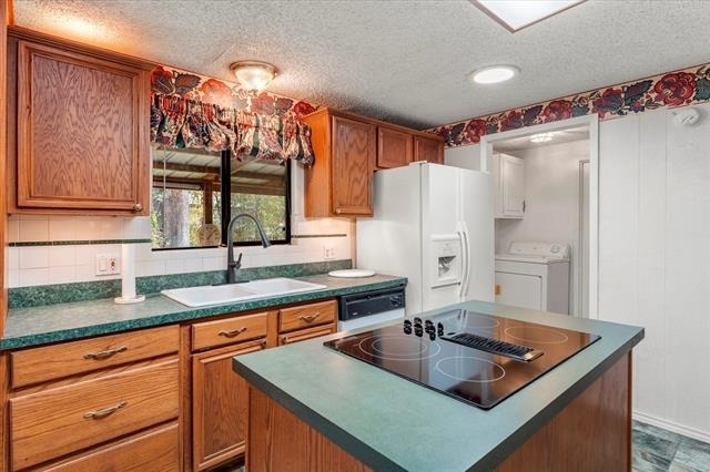 602 Legendary Lane - Photo 3