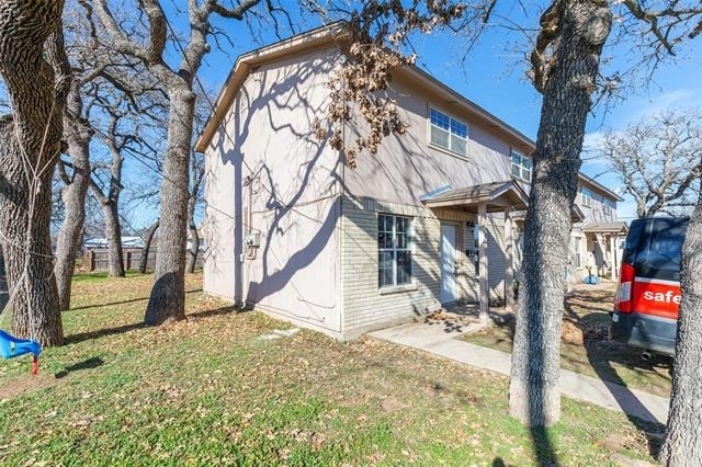 701 S Marsh Street - Photo 2