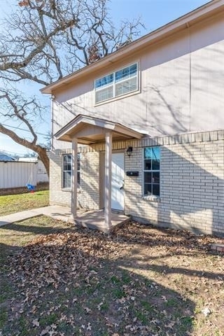 701 S Marsh Street - Photo 1