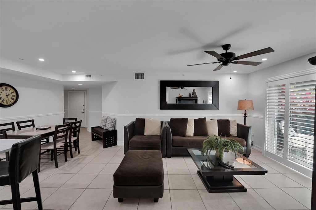 2125 Se 10 Avenue - Photo 5