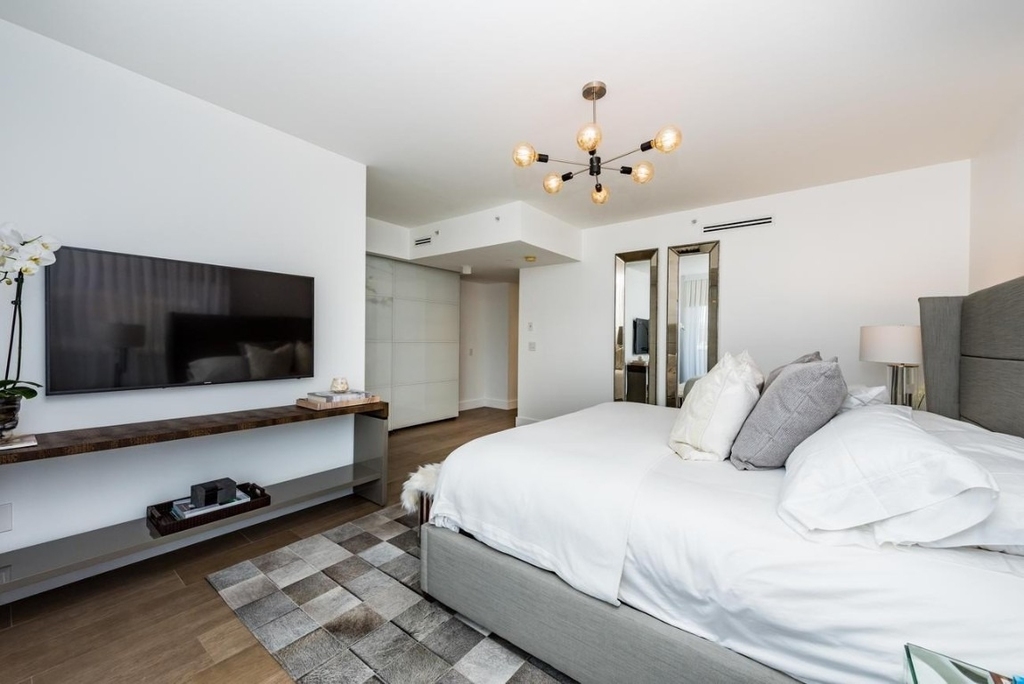 9595 Collins Avenue - Photo 25