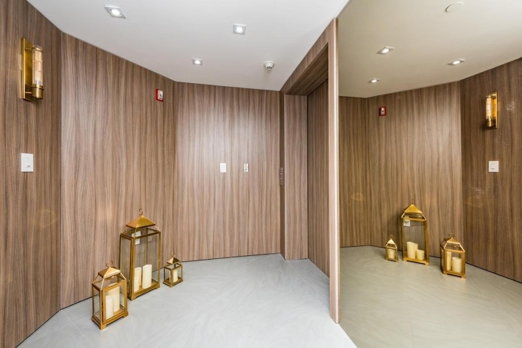 9595 Collins Avenue - Photo 2
