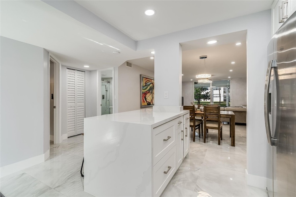9523 S Hollybrook Lake Drive - Photo 13
