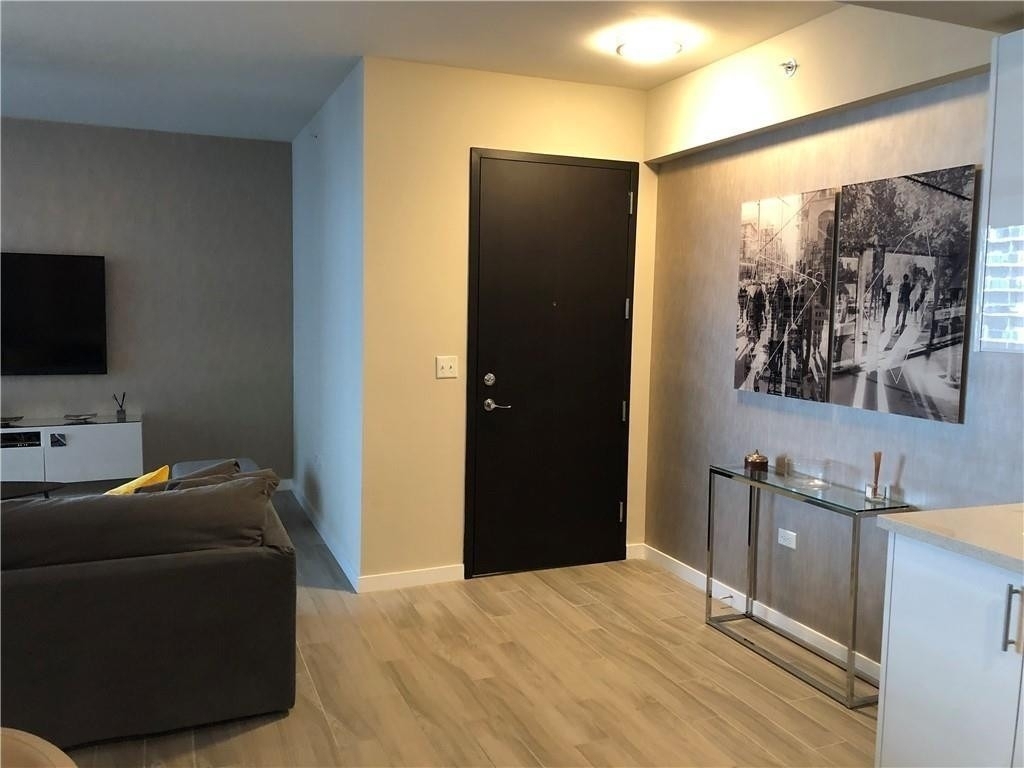 999 Sw 1st Avenue - Photo 2