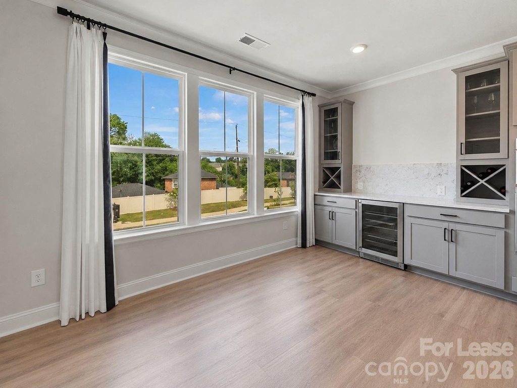 5029 Westmead Lane - Photo 6