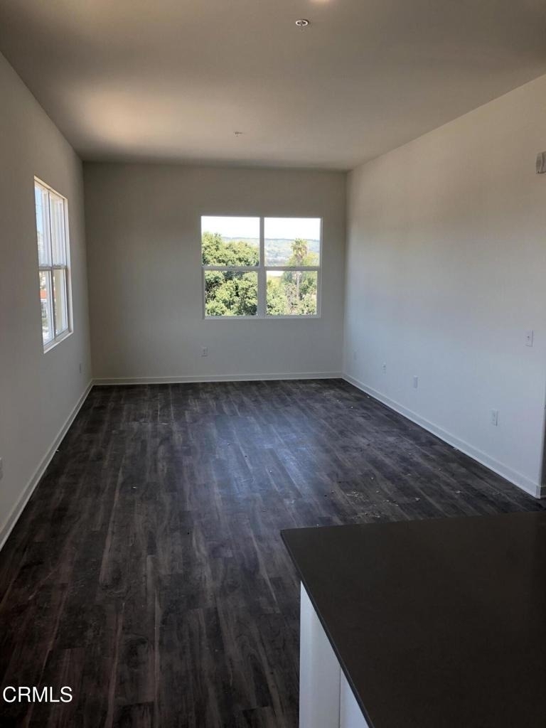 2024 Ventura Boulevard - Photo 4