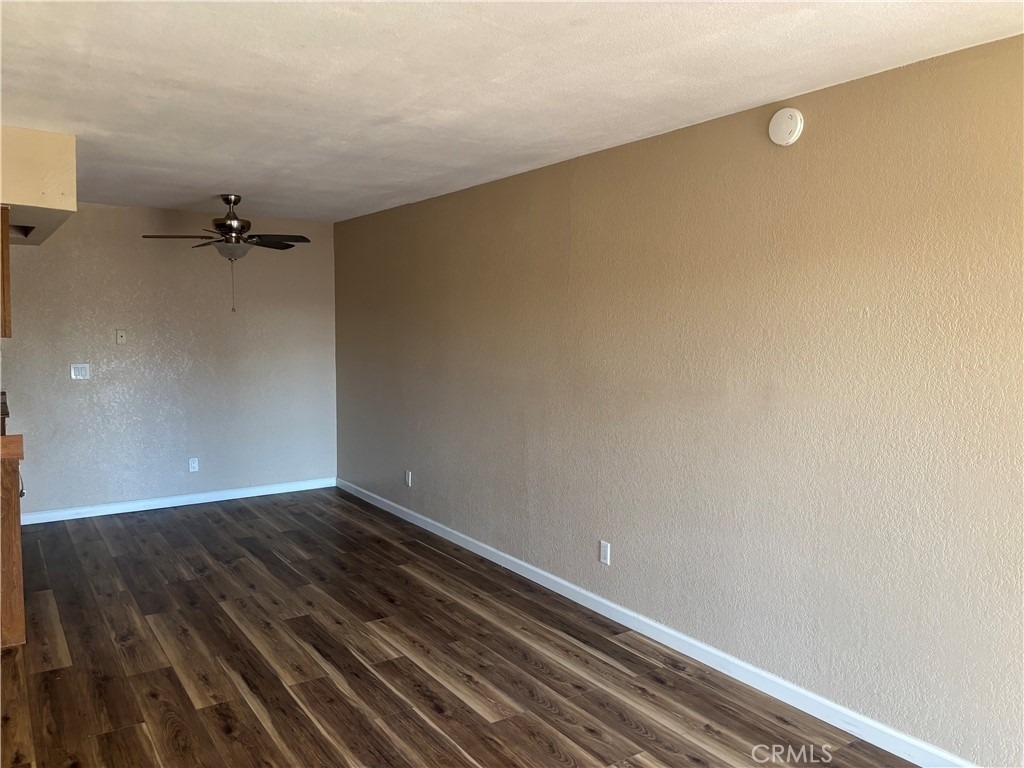 2469 W Acacia Avenue - Photo 1