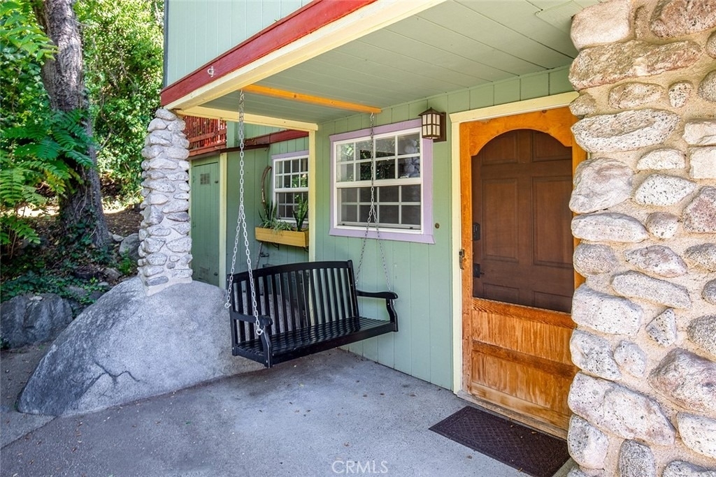 487 Sturtevant Drive - Photo 0