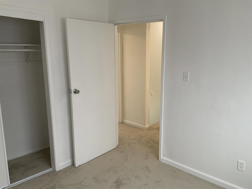 422 C Street - Photo 15
