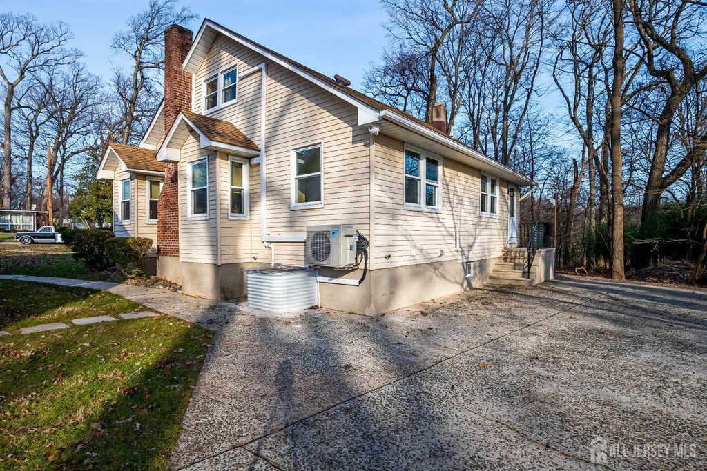 92 Coleman Street - Photo 3