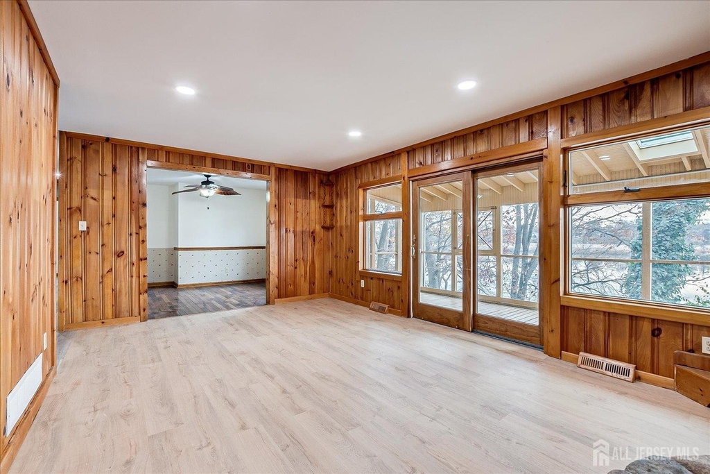 23 Cardownie Street - Photo 8