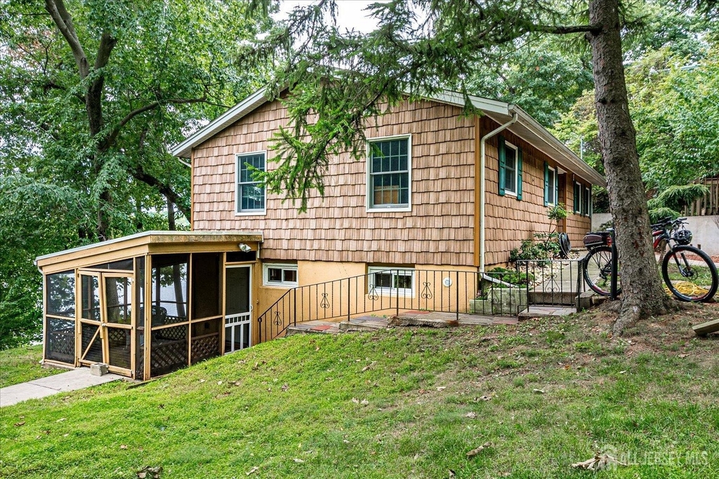 23 Cardownie Street - Photo 35