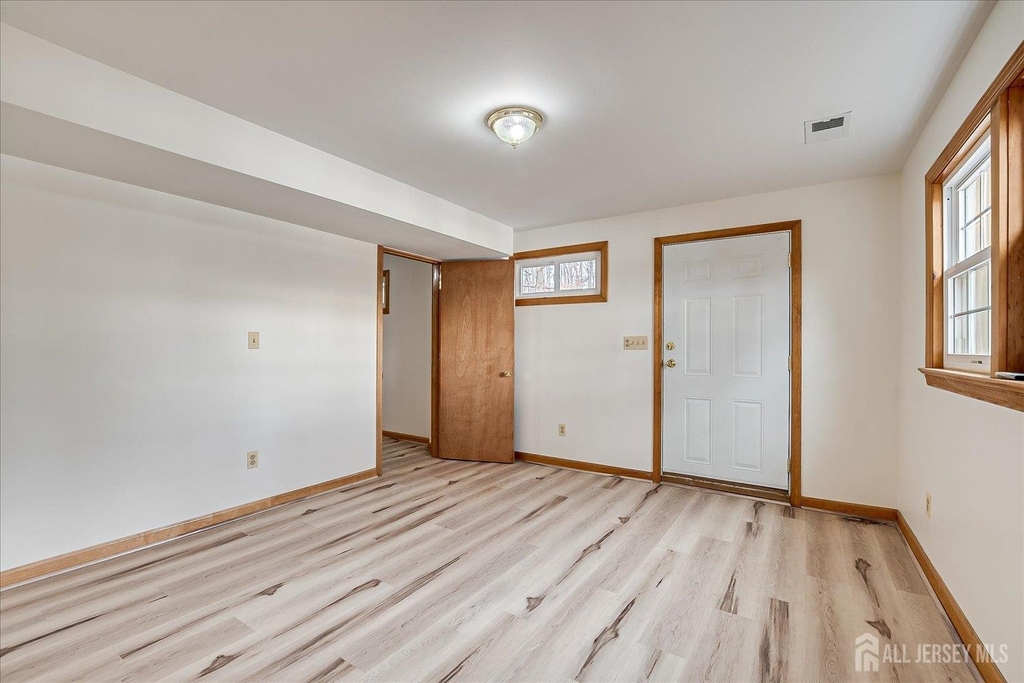 23 Cardownie Street - Photo 31