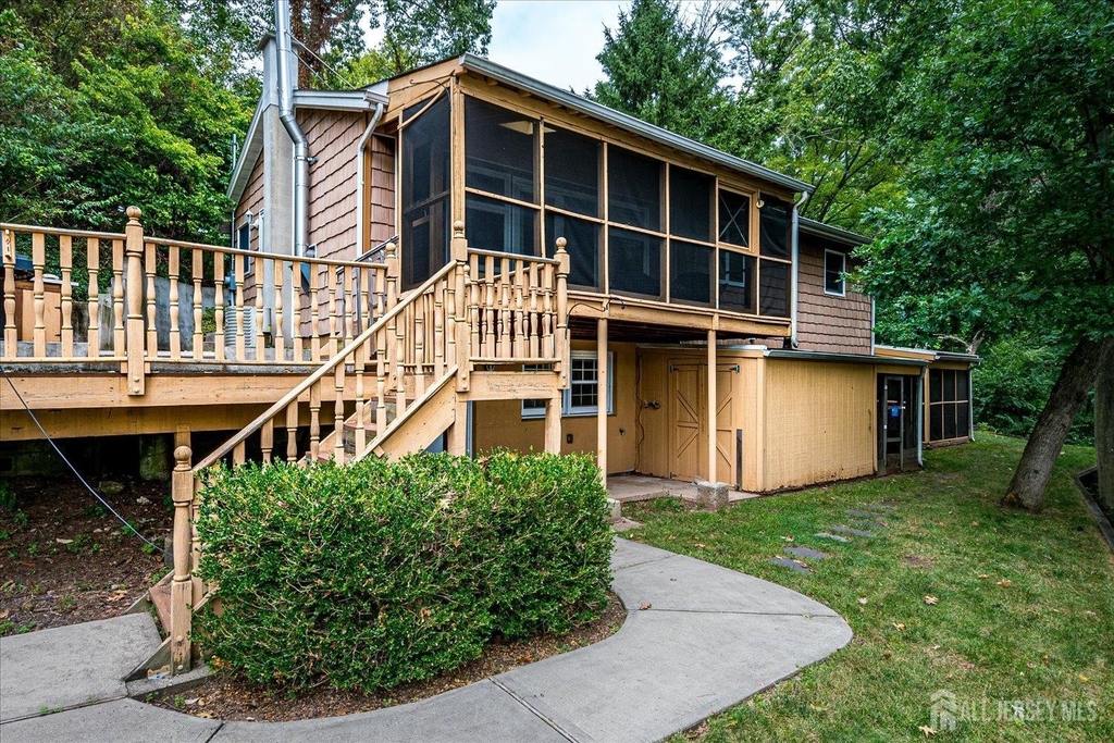 23 Cardownie Street - Photo 60