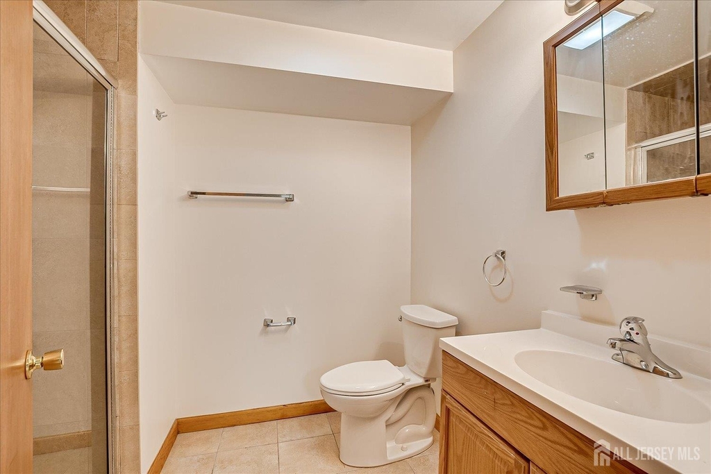 23 Cardownie Street - Photo 32