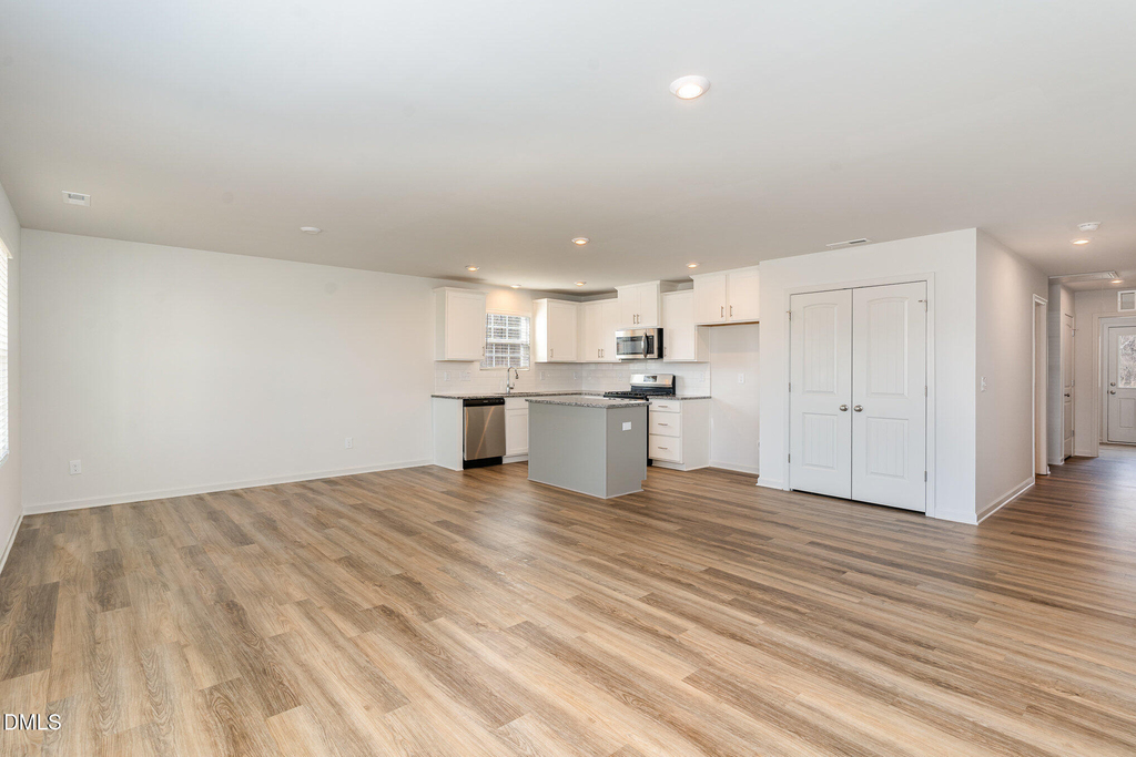 385 Dasu Drive - Photo 8
