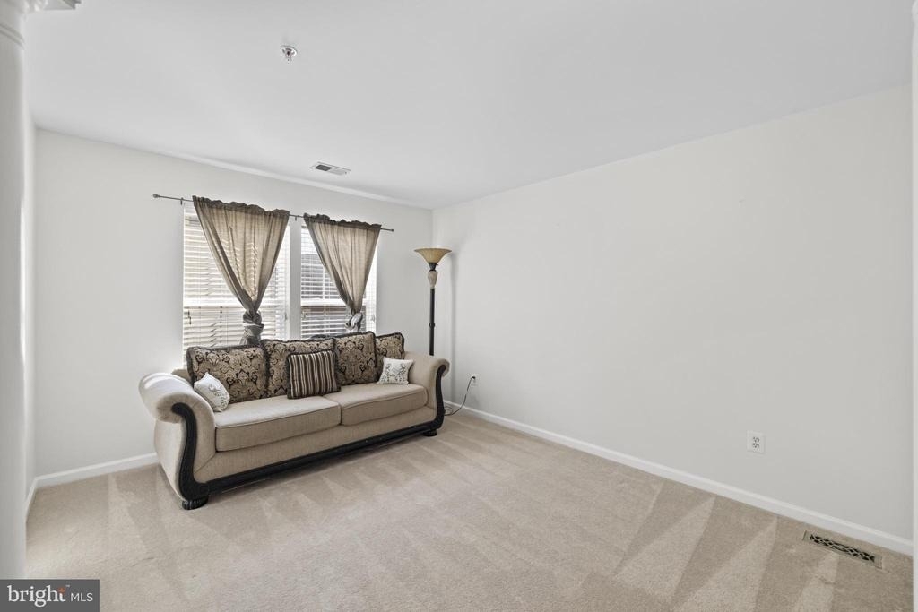 8008 Dorado Terrace - Photo 31