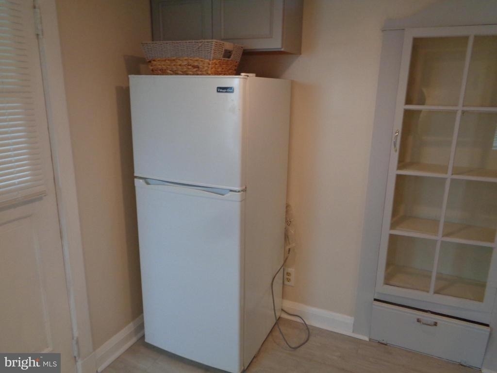 2800 Linwood Avenue - Photo 7