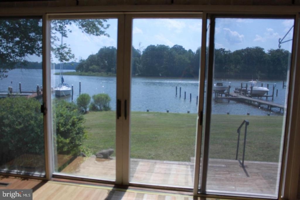 1035 Taylorsville Lane - Photo 3