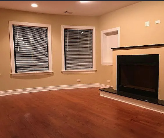 6310 N Rockwell Street - Photo 2