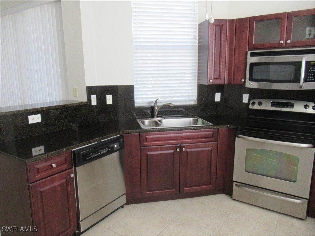 8561 Evernia Court - Photo 3